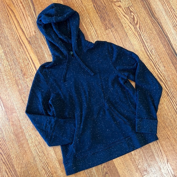 Vince Black Hoodie - Picture 3 of 6
